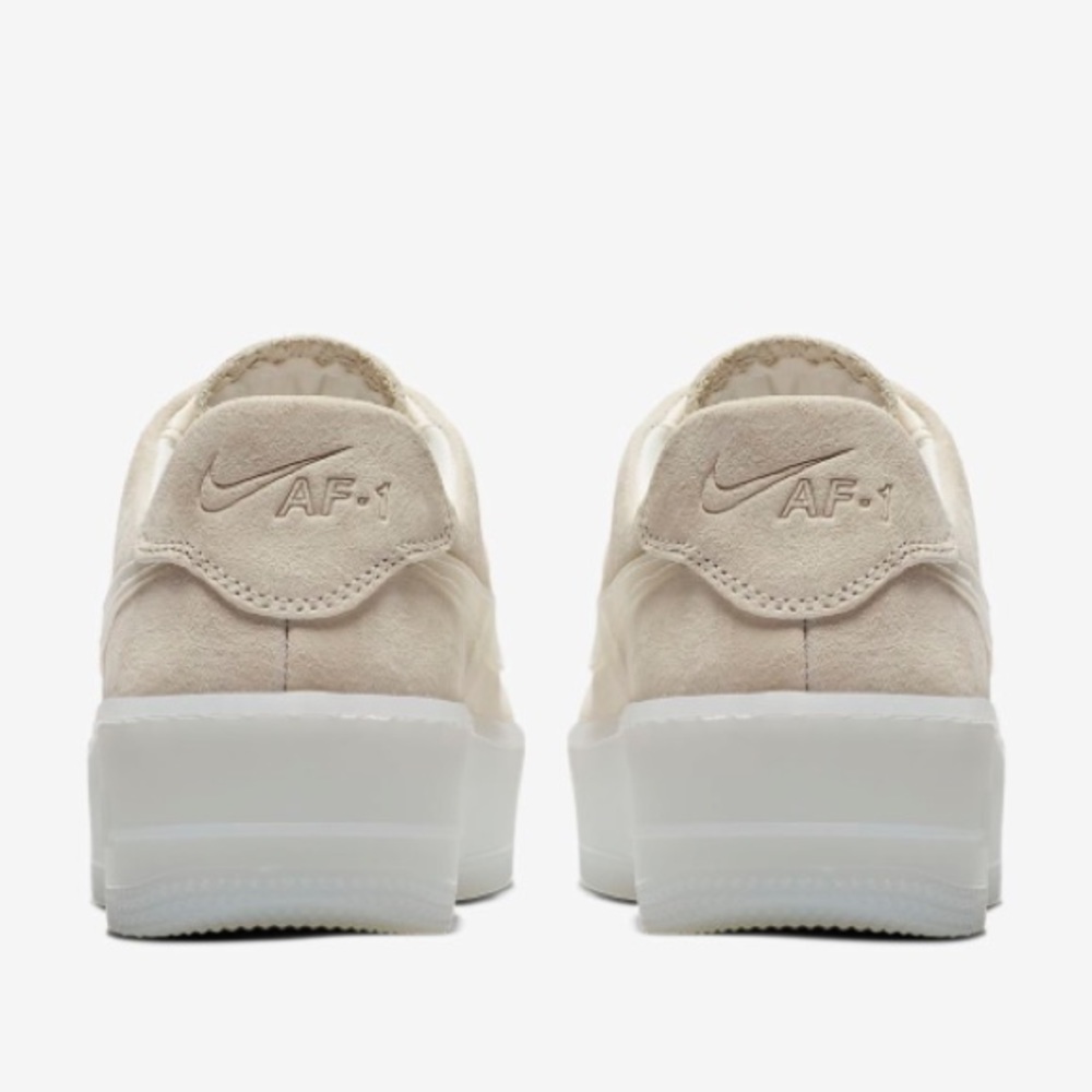 NWT Nike Air Force 1 Sage Low LX Phantom - Picture 4 of 8